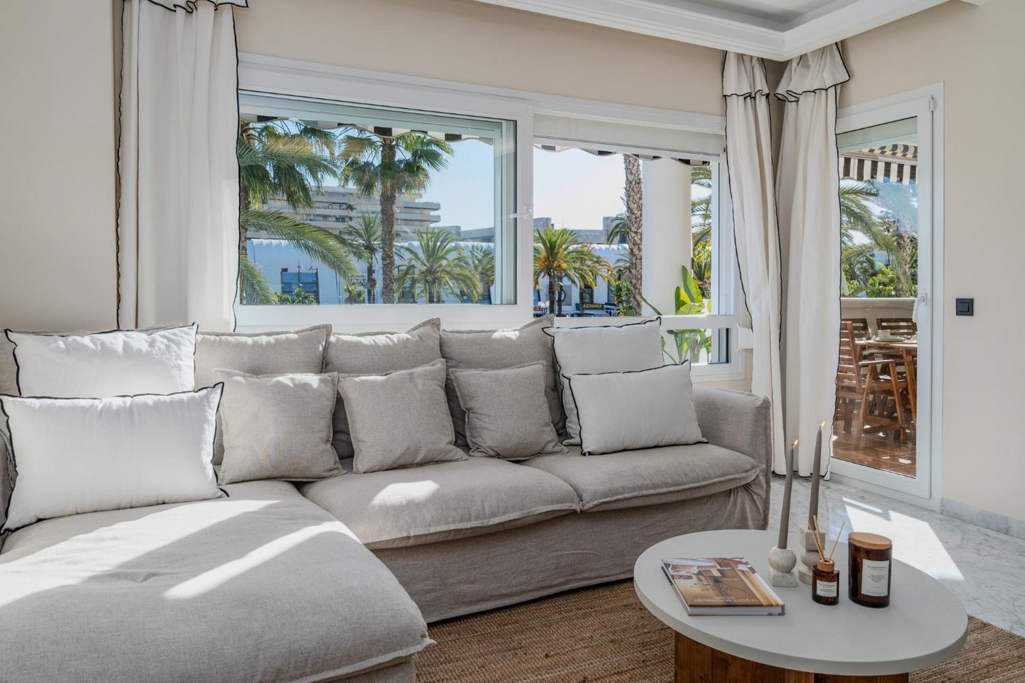 New Renovated Front Line Playa Rocio Puerto Banus