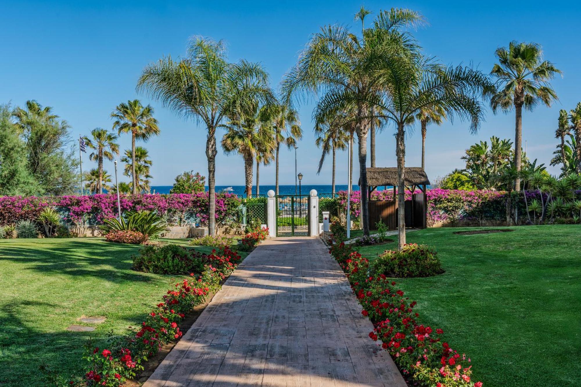 Appartamento New Renovated Front Line Playa Rocio Puerto Banus *