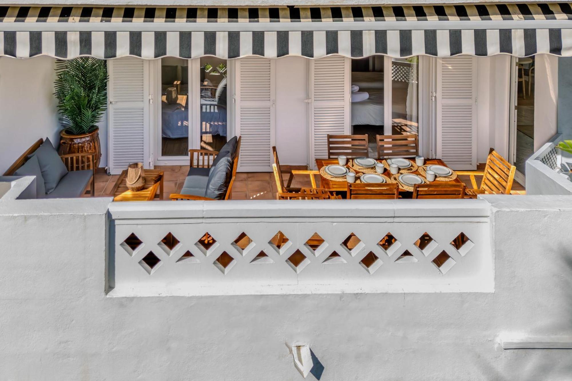 Appartamento New Renovated Front Line Playa Rocio Puerto Banus