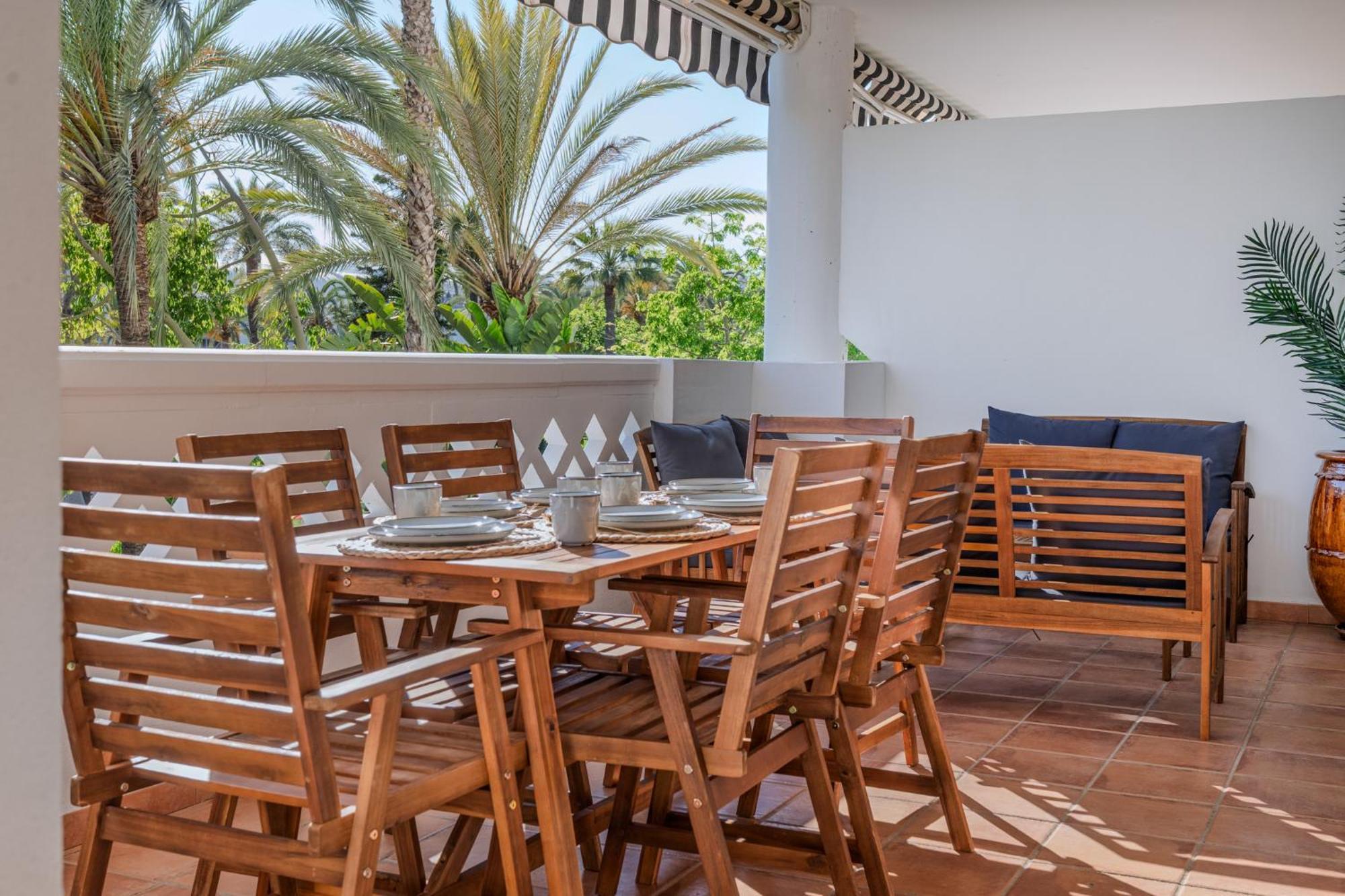Appartamento New Renovated Front Line Playa Rocio Puerto Banus *